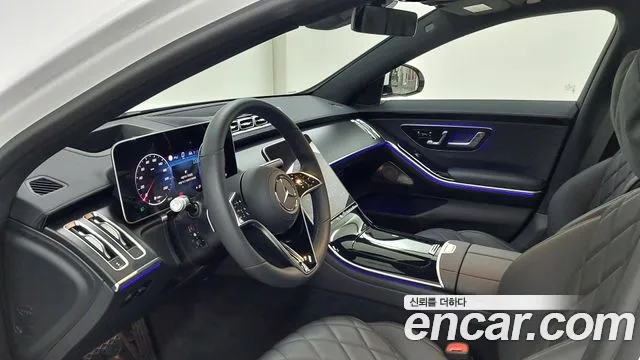 Mercedes-Benz S-Class W223 — Фото автомобиля 13