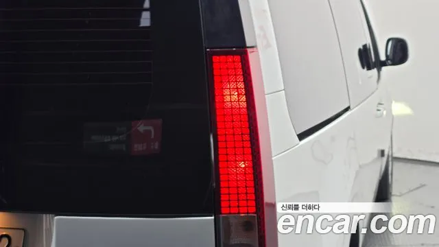 Hyundai Staria — Фото автомобиля 8