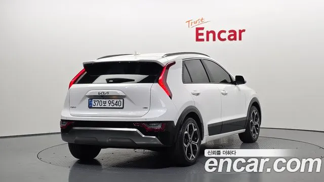 Kia Niro The All New Niro Signature — Фото автомобиля 2