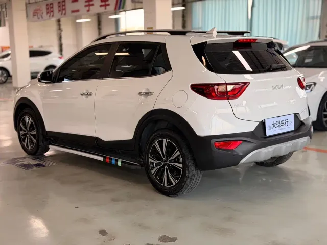 Kia KX1 — Фото автомобиля 6