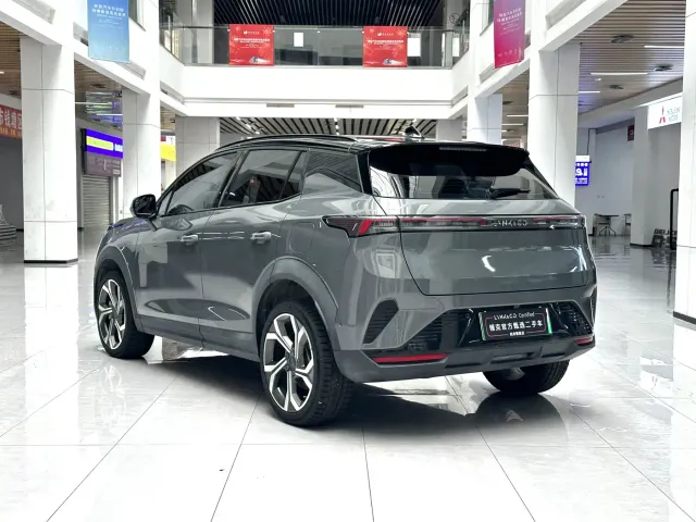 Lynk & Co 06 EM-P — Фото автомобиля 14