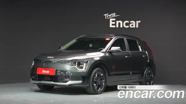 Фотография автомобиля — Kia Niro
