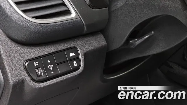 Kia Seltos — Фото автомобиля 14