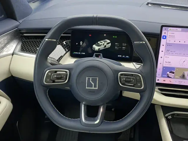 ZEEKR Zeekr 009 2024 7-Seat Aisle AWD Version 108kWh — Фото автомобиля 14