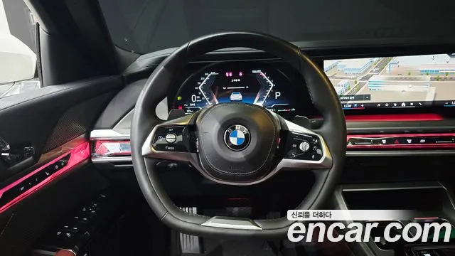 BMW 7-Series — Фото автомобиля 13