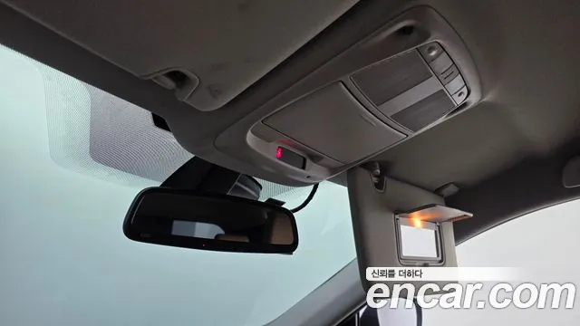 Renault-KoreaSamsung QM6 Новый QM6 2.0 LPe RE Signature 2WD — Фото автомобиля 15