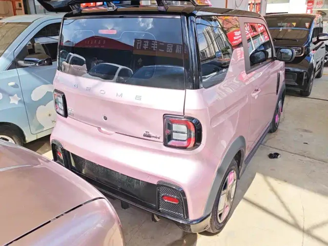Geely Panda — Фото автомобиля 3