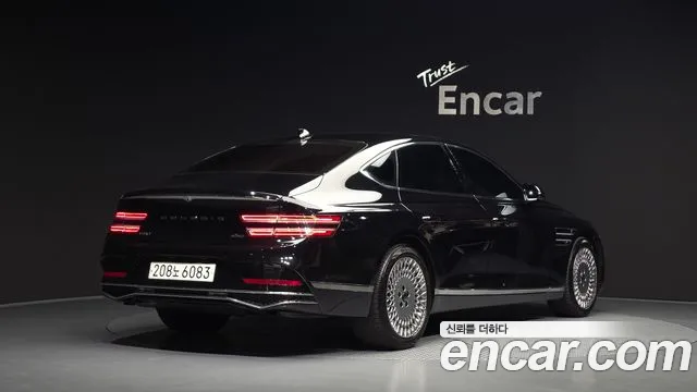 Genesis G80 Бензин 3.5 турбо AWD — Фото автомобиля 2