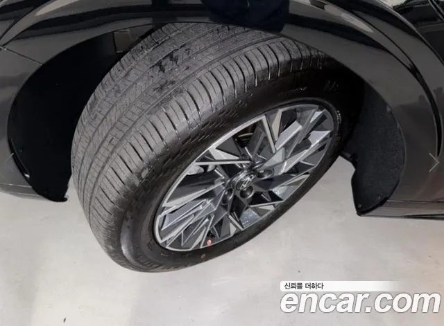 Hyundai Grandeur GN7 — Фото автомобиля 20