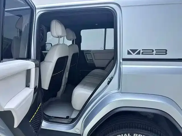 iCAR V23 — Фото автомобиля 13