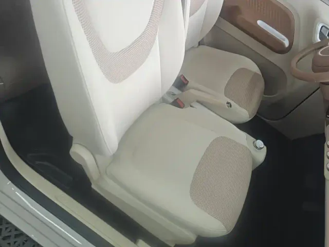 Wuling Hongguang Mini EV — Фото автомобиля 24