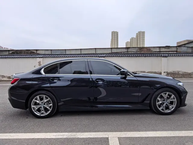 BMW i3 — Фото автомобиля 13