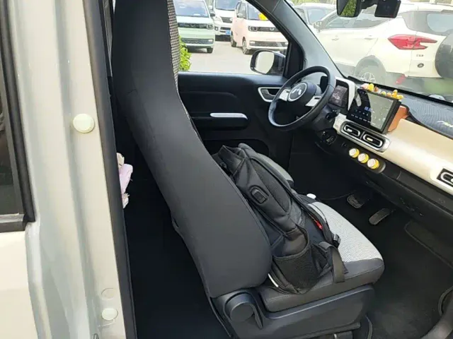 Wuling Hongguang Mini EV — Фото автомобиля 24
