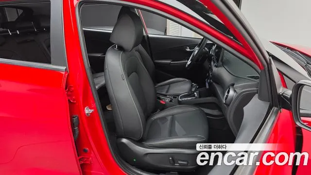 Hyundai Kona New — Фото автомобиля 17