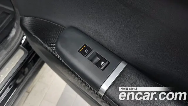 Hyundai Grandeur Grandeur (GN7) 3.5 LPG 2WD (Такси) — Фото автомобиля 19