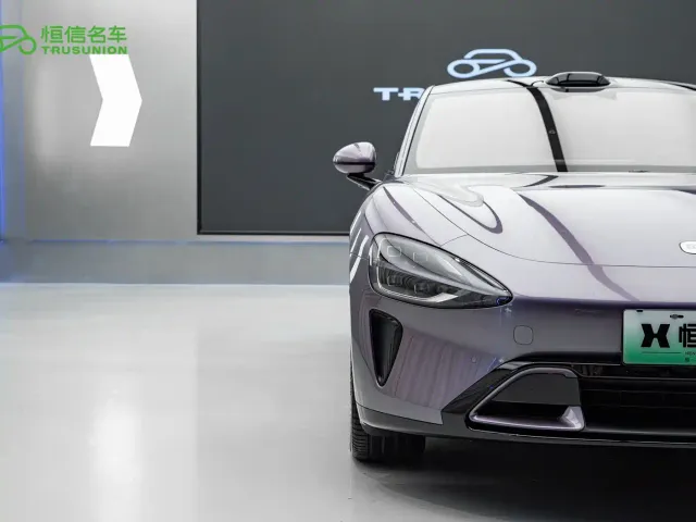 Xiaomi SU7 — Фото автомобиля 8