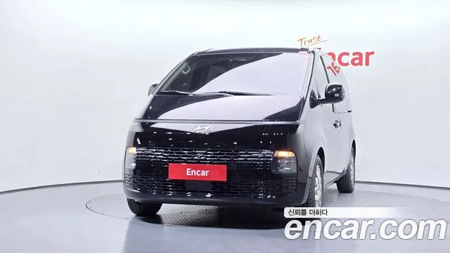 Hyundai Staria — Фото автомобиля 3