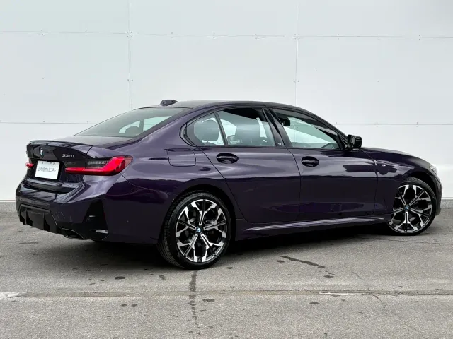 BMW 3 Series — Фото автомобиля 14