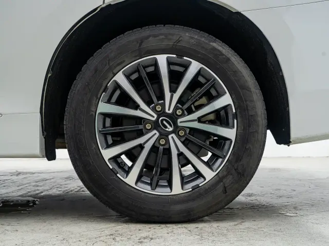 GAC Trumpchi M8 — Фото автомобиля 11