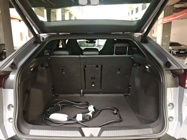 Volkswagen ID. Unyx 06 — Фото автомобиля 18