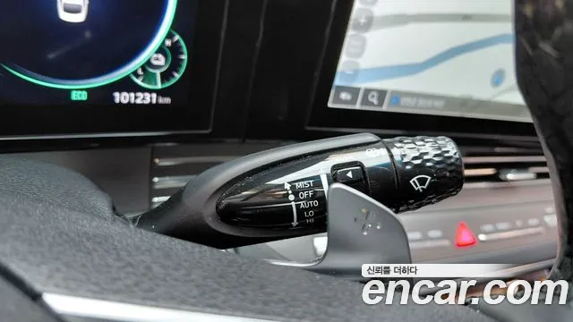 Hyundai Grandeur Premium — Фото автомобиля 18