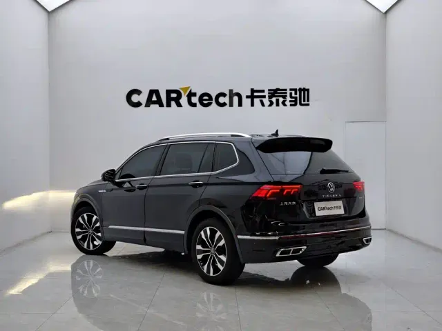 Volkswagen Tiguan L — Фото автомобиля 7