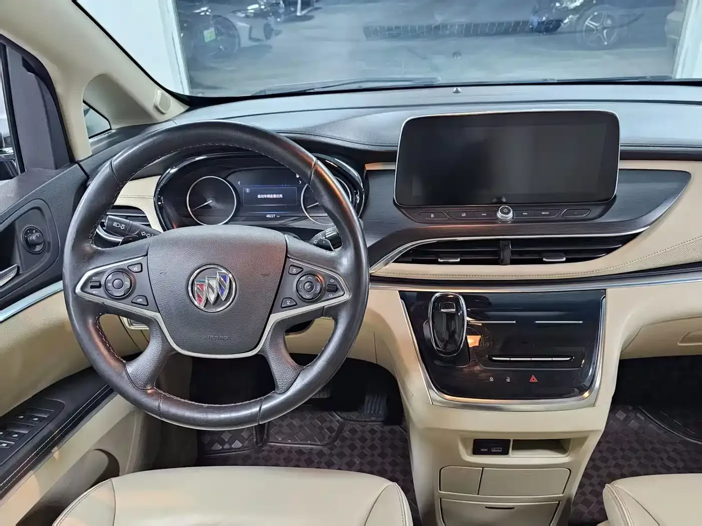 Buick Buick GL8 2023 Land Business Class 652T Smart Luxury — Фото автомобиля 5