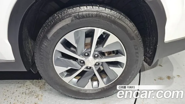 Hyundai Palisade Palisade Дизель 2.2 2WD — Фото автомобиля 5