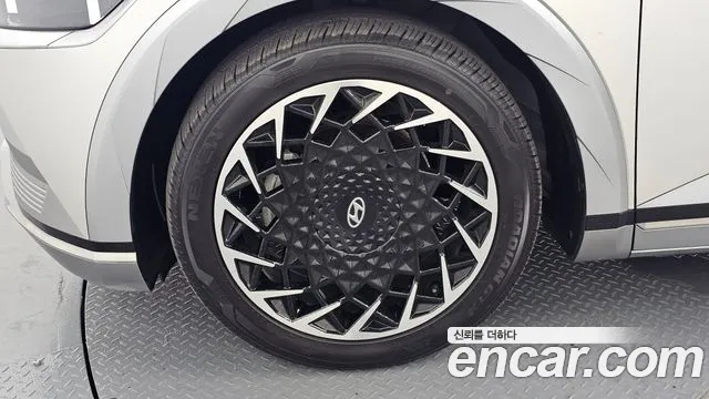 Hyundai Ioniq5 — Фото автомобиля 5