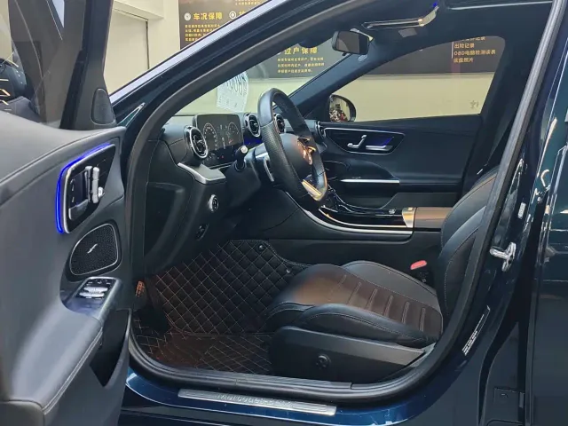 Mercedes-Benz C-Class — Фото автомобиля 11