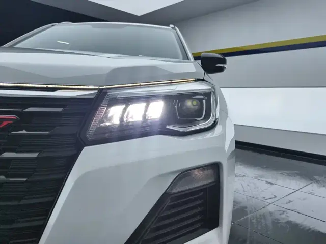 Changan CS75 — Фото автомобиля 5