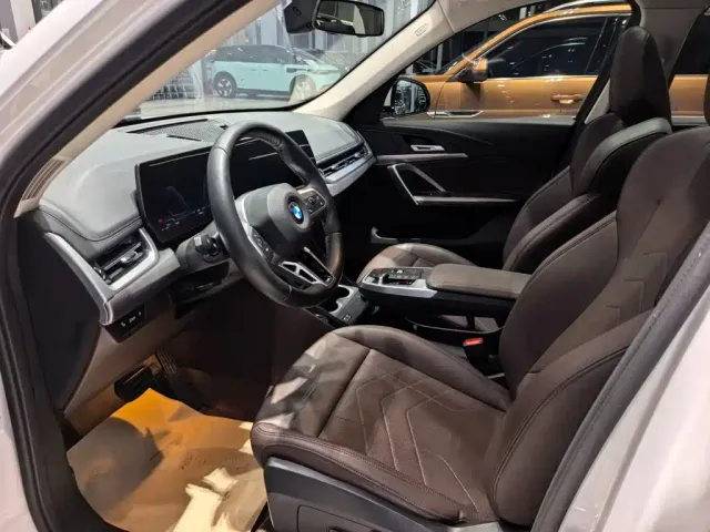 BMW X1 — Фото автомобиля 7