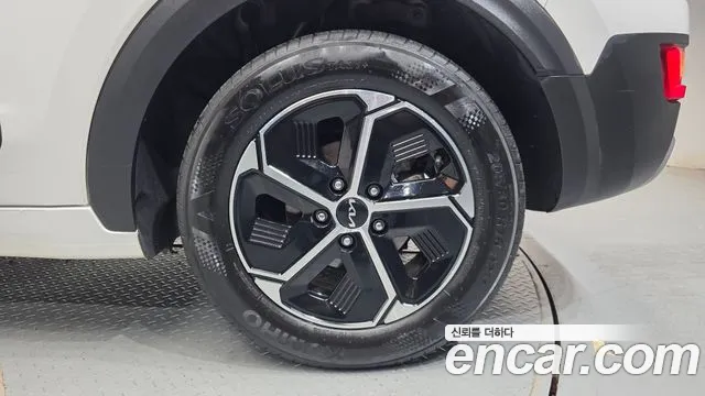 Kia Niro The All New — Фото автомобиля 6