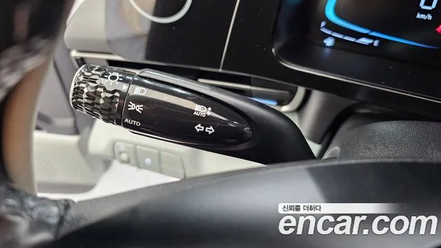 Hyundai Avante CN7 — Фото автомобиля 17