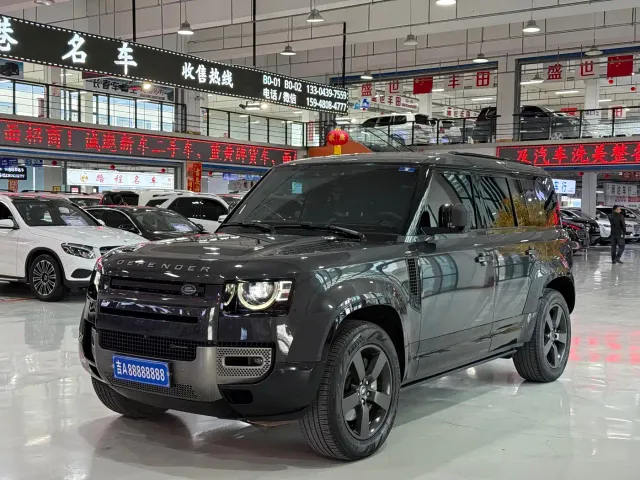 Фотография автомобиля — Land Rover Defender