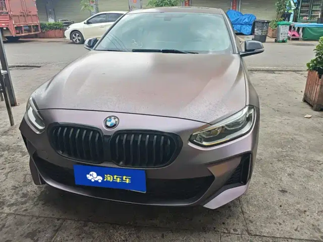 BMW 1 Series — Фото автомобиля 2
