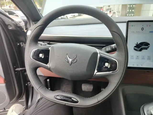 Arcfox Alpha T5 — Фото автомобиля 10