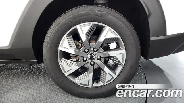 KGM Torres Torres EVX — Фото автомобиля 6