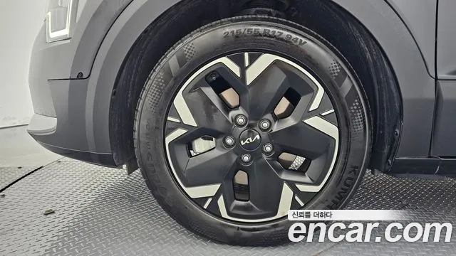 Kia Niro All Niro EV Air — Фото автомобиля 5