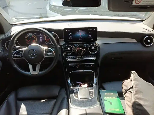 Mercedes-Benz GLC Coupe — Фото автомобиля 9