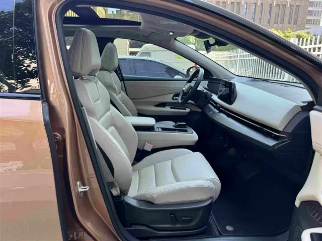 Nissan Ariya — Фото автомобиля 11