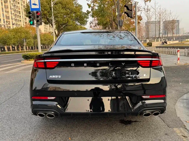 Geely Xingrui — Фото автомобиля 5