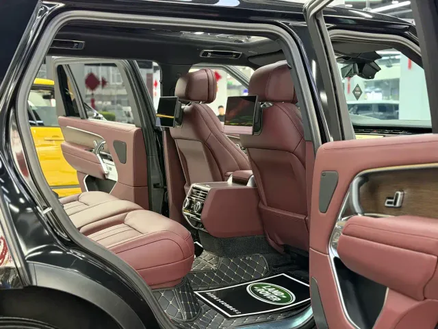 Land Rover Range Rover — Фото автомобиля 12