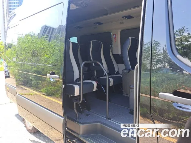 Hyundai Solati Solati 16 мест — Фото автомобиля 6