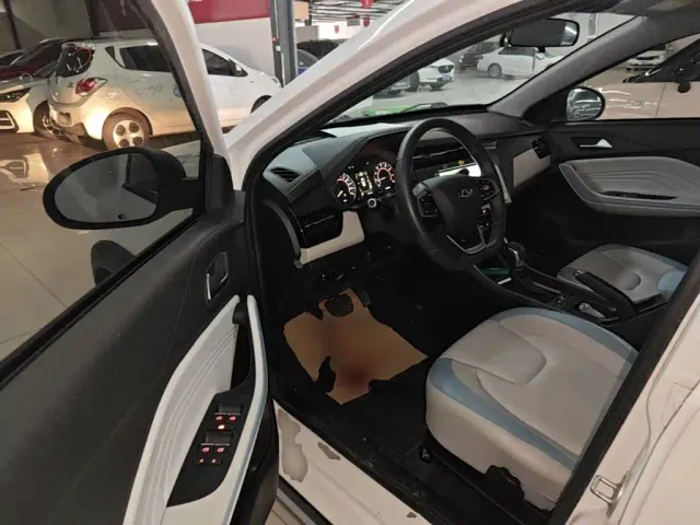 Chery Tiggo 3x — Фото автомобиля 15