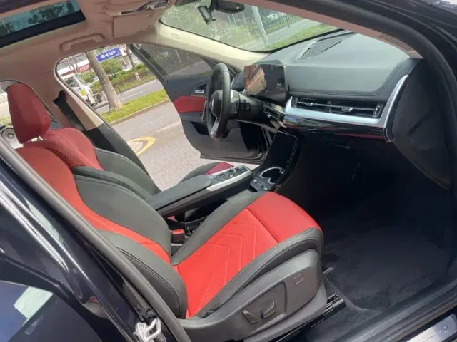 BMW X1 — Фото автомобиля 11