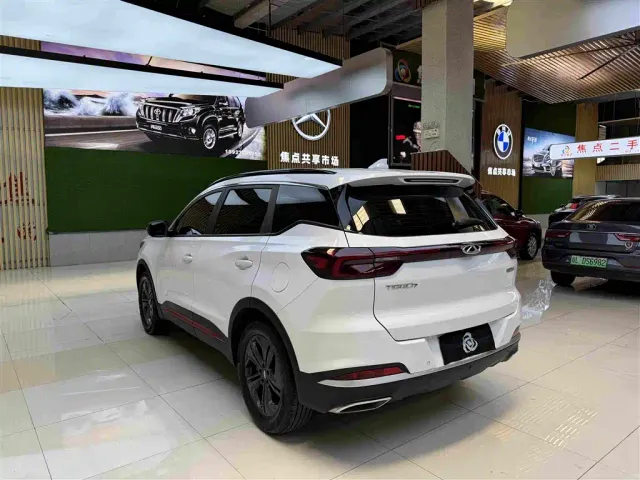 Chery Tiggo 7 — Фото автомобиля 7