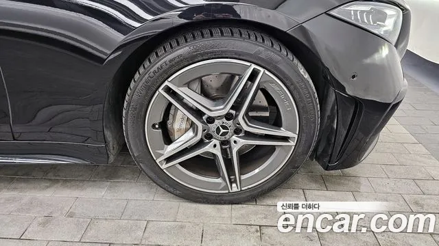 Mercedes-Benz CLS-Class — Фото автомобиля 18
