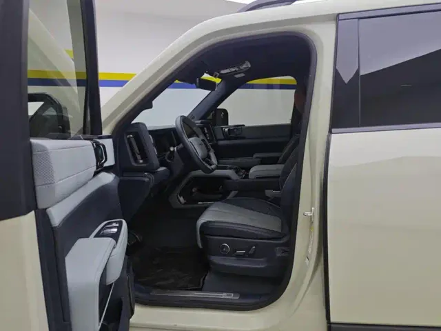 BYD FangChengBao Leopard 5 — Фото автомобиля 9