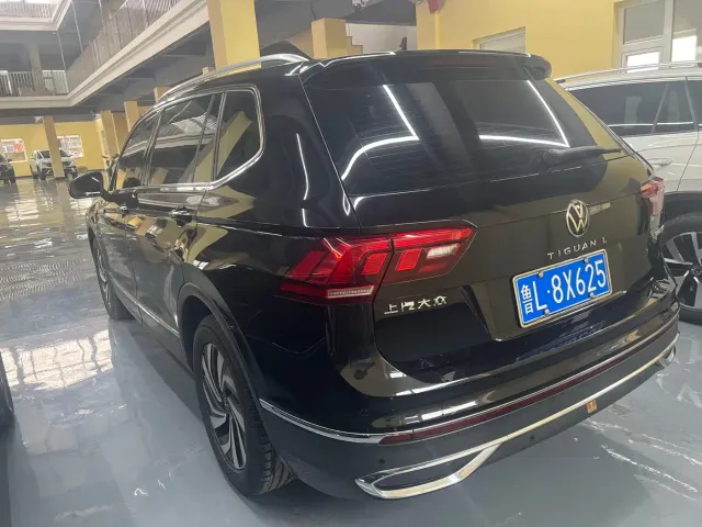 Volkswagen Tiguan L — Фото автомобиля 6
